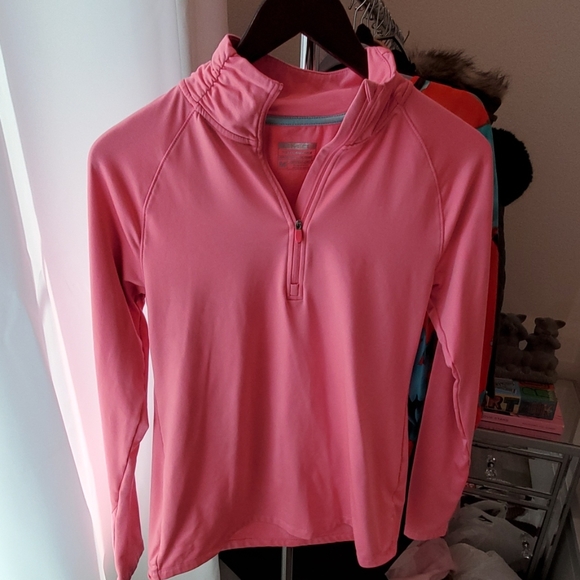 Layer 8 Tops - Layer 8 performance quick dry size medium